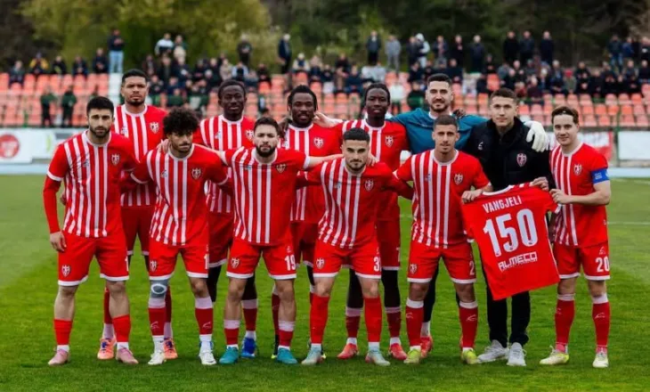 Largimi i Gjokës, Takaj ka shumë emra në tavolinë për stolin e Skënderbeut