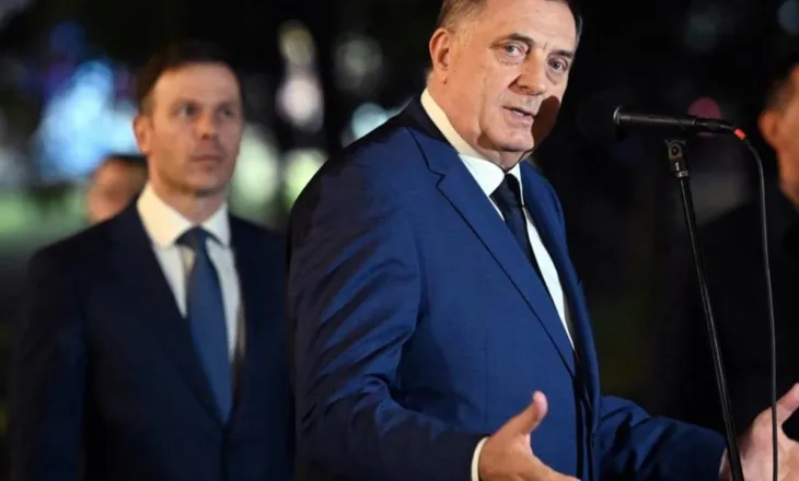 Largimi Schmidt nga posti i përfaqësuesit të lartë në Bosnje dhe Hercegovinë, fshehja nën maskën e dorëheqjes