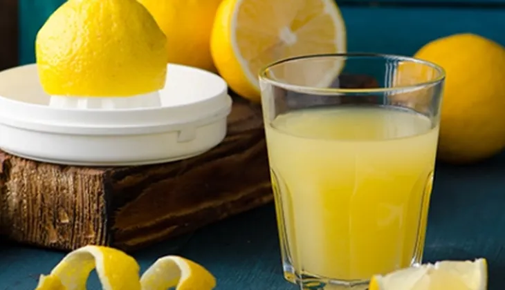 Limoni si ‘bombë natyrale’ vitaminash/ Fuqia e tij nga imuniteti te depresioni