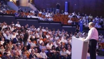 LISTA ME EMRAT/ Kush janë demokratët që u përjashtuan nga Këshilli Kombëtar i PD-së