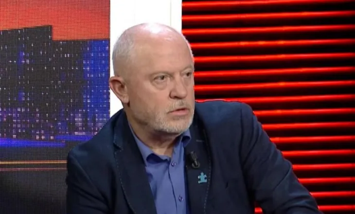 ‘Llastiku nuk mund të zgjatet pafund’/ Gazetari ngre shqetësime të forta: Rama ka lëshuar terren ndaj Greqisë për…