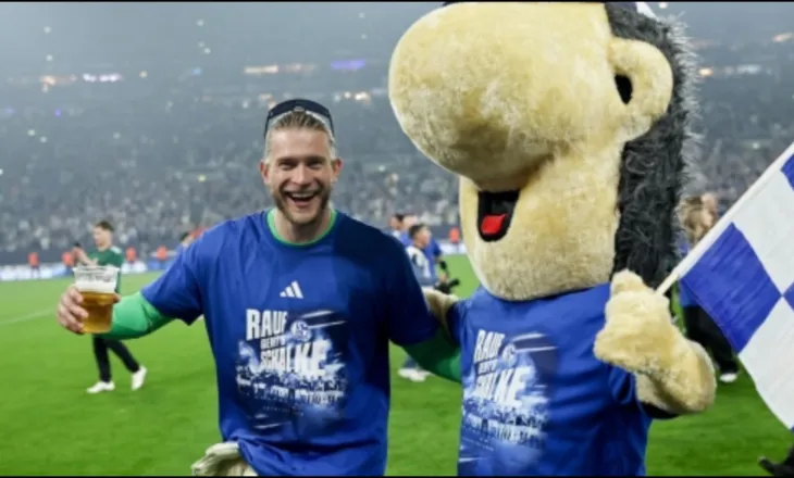 Loris Karius, ylli i Schalke 04, kthehet në Bundesligë, në pritjë të fëmijës së dytë dhe merr dedikimin nga Diletta