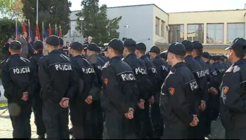 Makaronat helmuan studentët, stafilokoku dhe E.coli dërguan në spital 56 studentë të Akademisë së Policisë