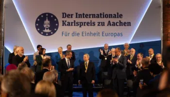 Mario Draghi merr “Karli i Madh”, në ceremoninë e ndarjes së çmimit të rëndësishëm edhe kryeministri Rama