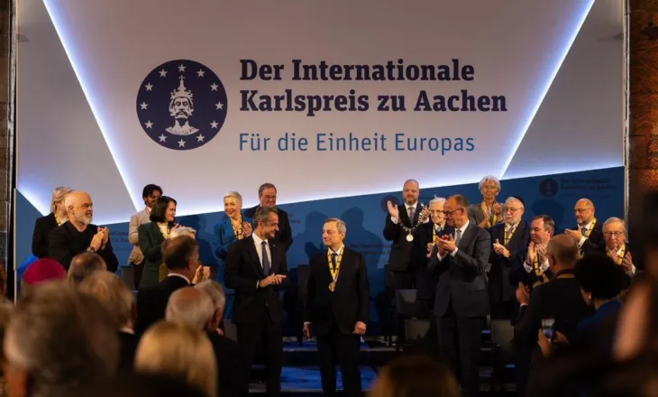 Mario Draghi merr “Karli i Madh”, në ceremoninë e ndarjes së çmimit të rëndësishëm edhe kryeministri Rama