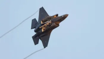 Marrëveshje dhjetëra miliardë dollarë: Izraeli miraton blerjen e aeroplanëve luftarakë F-35 dhe F-15IA