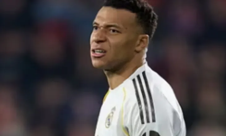 Mbappe mes kritikave dhe dyshimeve për “El Clasicon”, familjarët reagojnë pas polemikave pa fund