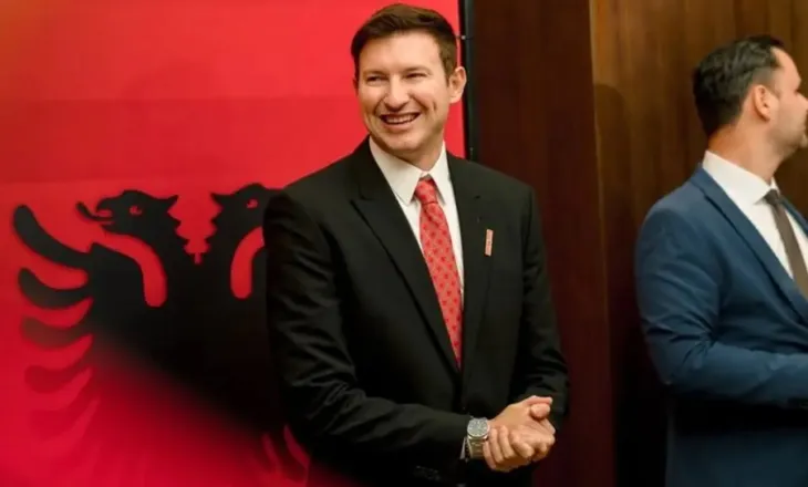 Mbi 1900 firma për Denion Meidanin! Studentët shqiptarë në Maqedoninë e Veriut peticion kundër largimit të ambasadorit