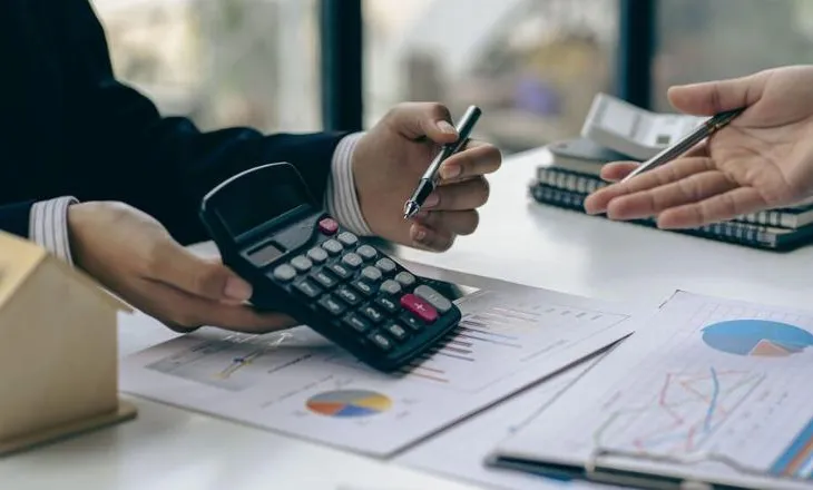 Mbi 44% e bizneseve shqiptare investuan në inovacion, kryeson sektori i shërbimeve