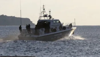 Mbytet në ujërat e ishullit grek anija me 8 mijë ton sodë, ishte nisur nga Shqipëria! Shpëtohen 9 marinarët që ishin në bord