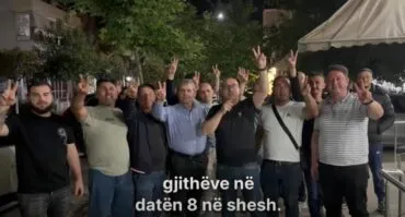 “Më 8 maj, kundër vjedhjes dhe babëzisë”/ Qeveria kërkon ‘pilafin’, protesta e radhës Korreshi thirrje qytetarëve