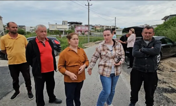 “Më dolën përpara me çekiç”. Banorët e Arapajt protestojnë kundër familjes problematike: I kemi denoncuar 5 herë!