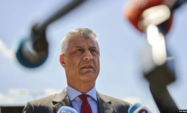 “Më është mbyllur goja…”! Si është dita në izolim? Thaçi thyen heshtjen nga Haga
