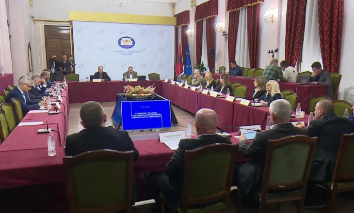 Më shumë apo më pak bashki?/ Debati për reformën territoriale, PS dhe PD me qëndrime të kundërta