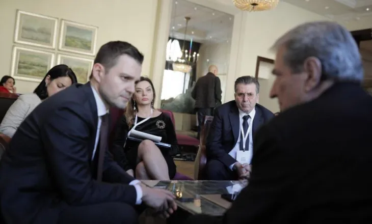 Mediu: Takim me Ministrin e Jashtëm të Maqedonisë së Veriut për reforma dhe zhvillim strategjik