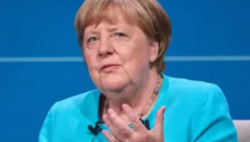 Merkel kritikon BE-në: Duhet të kishte më shumë dialog me Rusinë!