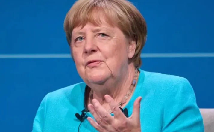 Merkel kritikon BE-në: Duhet të kishte më shumë dialog me Rusinë!