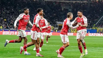 Merr fund makthi, Arsenal fiton titullin kampion nga “divani” pas 22 viteve