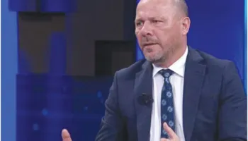 “Merre Salianjin, ta kemi falur”, Mziu debat me gazetarin për zgjedhjet: PD do fitojë shumicën e bashkive,PS shkërmoqet