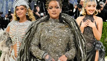 Met Gala 2026 me “Moda është art”, tapeti i kuq si një galeri arti (FOTO)