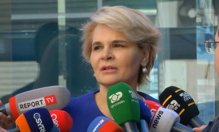 “Meta është në ‘top formë’, i kishin çuar kostumin e gabuar”, Kryemadhi pas seancës në GJKKO: Dosja jonë, politike!