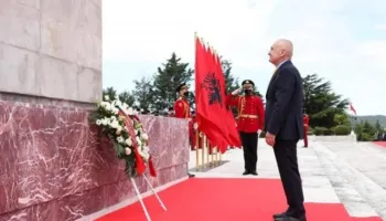 Meta: Shqipëria nën kërcënimin e ‘uzurpatorëve modernë’ dhe politikave të shkombëtarizimit