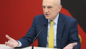Meta uron besimtarët për Kurban Bajramin: Na kujton se vlera e vërtetë e besimit qëndron tek devotshmëria…