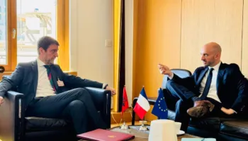 Ministri Hoxha takohet në Bruksel me homologun francez, zbardhet tema e diskutimit