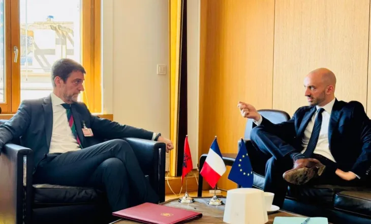 Ministri Hoxha takohet në Bruksel me homologun francez, zbardhet tema e diskutimit