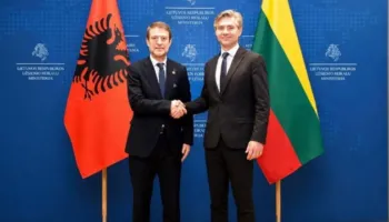 Ministri Hoxha vizitë zyrtare në Lituani, në fokus siguria dhe integrimi në BE