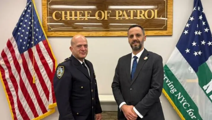 Ministri Lamallari vizitë në Policinë e New York-ut: Shkëmbim eksperience me NYPD dhe takim me efektivët shqiptarë