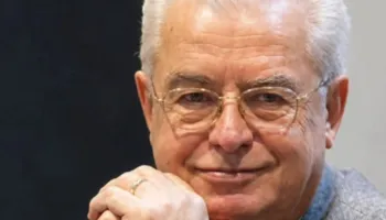 “Mirënjohje që pata fatin ta kem baba”, reagon djali i Servet Pëllumbit: Largimi i tij më lë një boshllëk të pazëvendësueshëm, por vepra dhe shembulli do të jetojnë përherë
