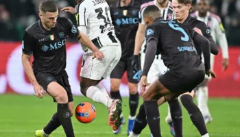 Mirupafshim Juventus. Napoli nis bisedimet me yllin e bardheiznjve. Newcastle, Atletico dhe Bayern po ashtu e kanë në listë emrin e tij