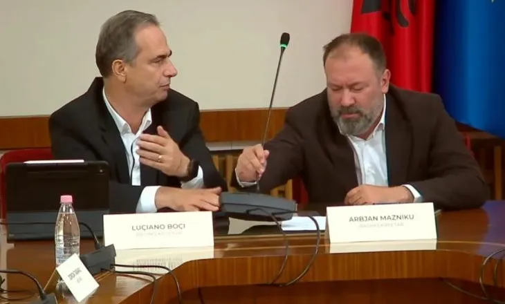 “Mos bëj si kalama…”/ Përplasje e ashpër Mazniku-Boçi në Komisionin e Territoriales: Urdhër këtu nuk më jep kush!