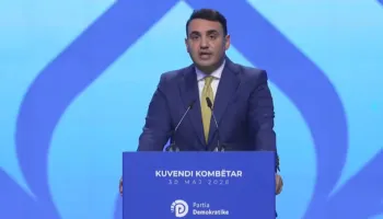 “Narkoshteti po refuzohet”, Këlliçi akuzon ashpër qeverinë: Rama funksionon si rrjet frike dhe shantazhi