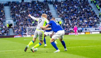 Ndali Sitin, Everton ‘dërgon’ Arsenalin te titulli