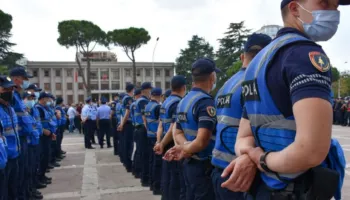Ndryshimet në ligjin për Policinë, sindikata paralajmëron dërgimin në Kushtetuese