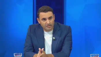 “Në errësirë e në pabesi, 6 vite më parë…”/ Këlliçi: Edi Rama dhe Erion Veliaj shembën Teatrin Kombëtar me makineri..
