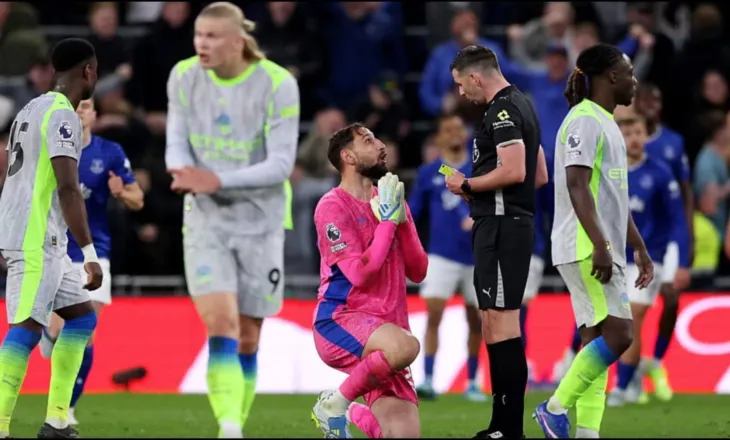 ‘Në gjunjë para teje’/ Donnarumma frymëzohet nga Morandi në natën e çmendur të Manchester City…