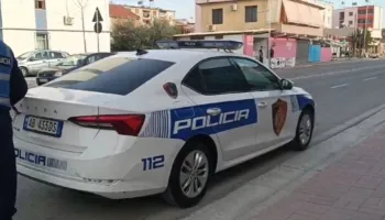 Nën efektin e alkolit i drejtoi armën shokut në kokë, detajet nga ngjarja në Tiranë, si u plagos 17-vjeçari