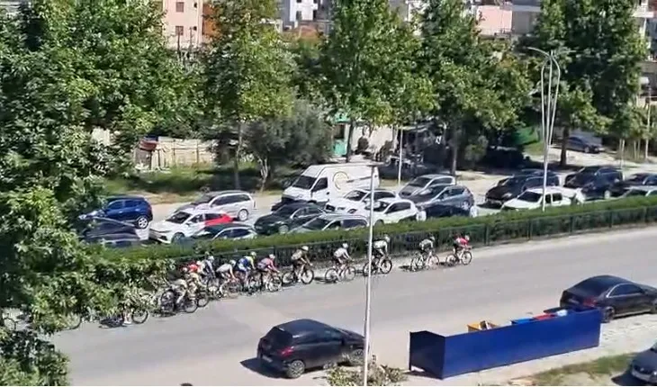 Nën masa të rrepta sigurie, përfundon në Vlorë etapa e tretë e Turit Çiklistik të Shqipërisë
