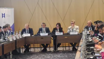 Nënkryetarja e Kuvendit, Klodiana Spahiu: Procedura e përshpejtuar nuk cenon kontrollin parlamentar në procesin e integrimit në BE