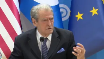 “Nëse Rama nuk vjen në interpelancë mos pranoni delegimin te ministrat”, Berisha porosi deputetëve një ditë para seancës: Do përfundojmë te drejtorët e ministrive