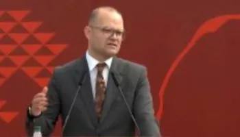 Nga helmimi masiv tek braktisja institucionale/ Kalaja: Kruja sot pa lavdi!