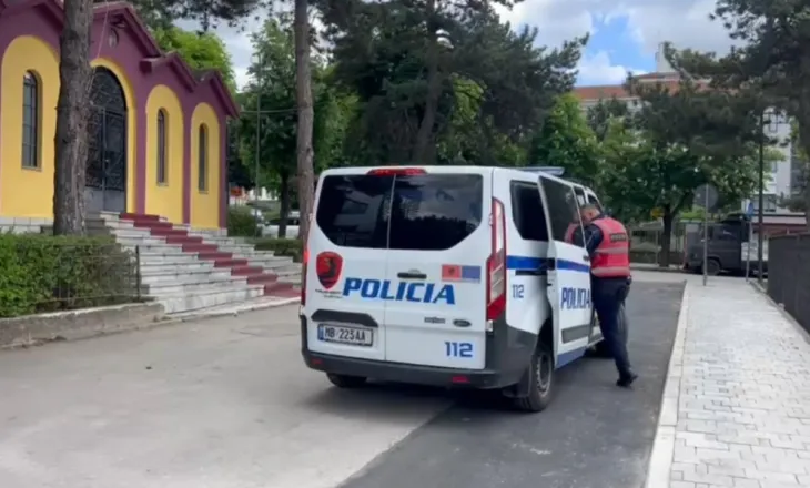 Ngacmoi seksualisht 21-vjeçaren në Korçë, ‘arrest në shtëpi’ për mjekun Nikolla Nunka