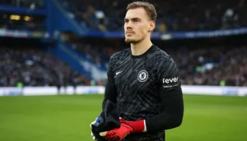 Nisin largimet e para, lojtari shpreh pakënaqësitë e tij dhe kërkon të ikë nga Chelsea