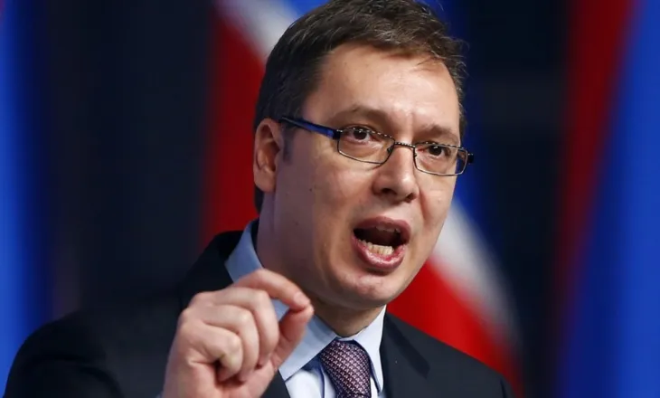 Një hije lëviz nga pas/ Dora e fortë e Vuçiçit në Serbi ka vetëm një alternative, KAOSIN