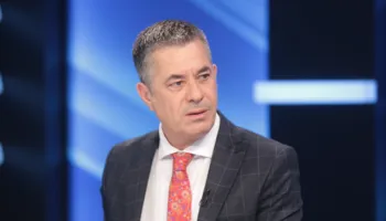 Një karrocë fëmijësh për kryeministrat