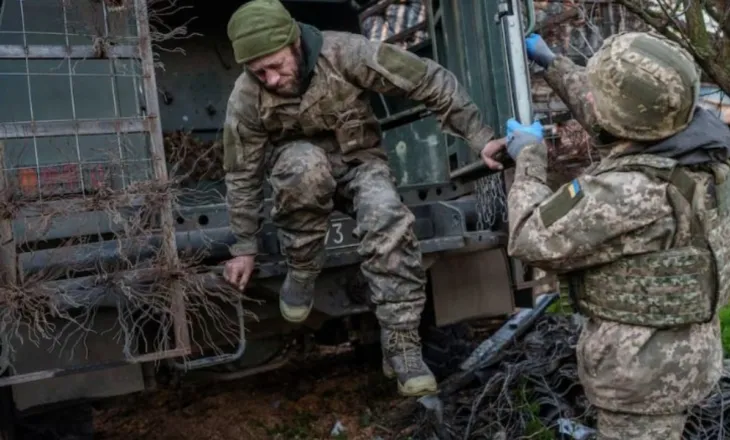 Një nga zonat më të fortifikuara në Ukrainë po bie, Rusia vijon të përparojë në territoret ukrainase