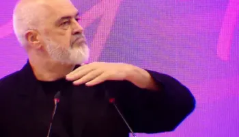 “Një përçarje që u shtri deri…”/ Rama akuza opozitës për protestat: Edhe kur u ranë pantallonat në fund të këmbëve